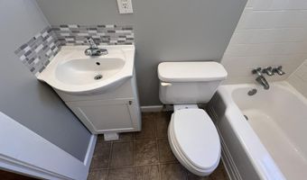 402 Sanborn St, Aberdeen, NC 28315