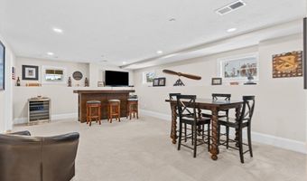 34 Cutter Ln 69, Amesbury, MA 01913