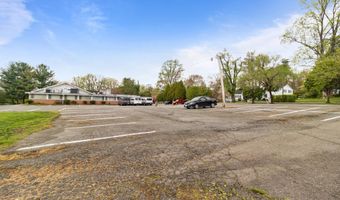 5001 BACKLICK Rd, Annandale, VA 22003