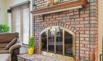 1036 E Talbot St, Arlington Heights, IL 60004