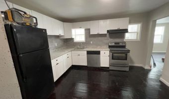 108 N Main St, Batesville, IN 47006