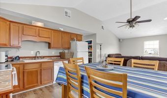 4031 Bank St, Bay St. Louis, MS 39520