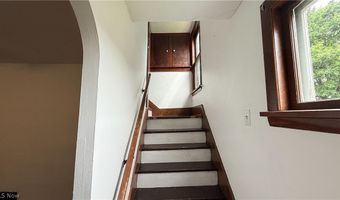 987 Boone St, Akron, OH 44306