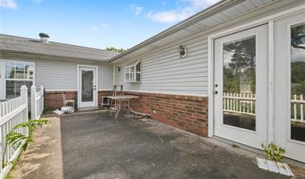 210 NW G St, Bentonville, AR 72712