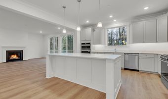 995 ARUNDEL Dr, Arnold, MD 21012