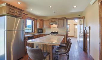98 CHALET Dr, Alpine, WY 83128