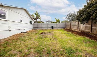 3815 Highland Dr, Carlsbad, CA 92008