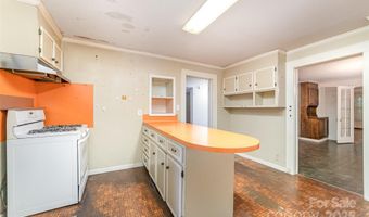 520 Eastwood Park Cir, Albemarle, NC 28001