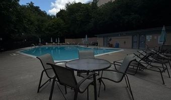 1200 S ARLINGTON RIDGE Rd 403, Arlington, VA 22202