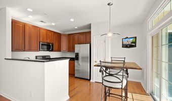 43920 HICKORY CORNER Ter 114, Ashburn, VA 20147