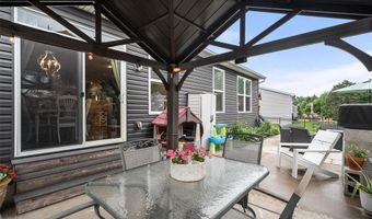 2107 Henley Woods Dr, Arnold, MO 63010