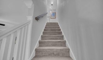 490 Barnett Shoals Rd 814, Athens, GA 30605
