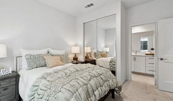 2581 Broom Ln, Carlsbad, CA 92008