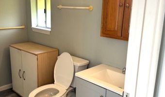 203 Todd Ave, Hilo, HI 96720