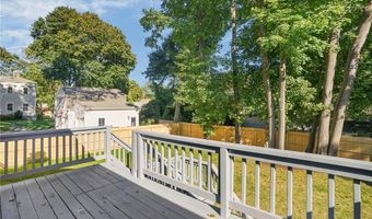 66 Mawney St, East Greenwich, RI 02818