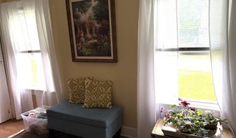 186 W Washington St, Bristol, CT 06010