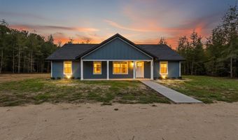 4899 36th St, Bell, FL 32619