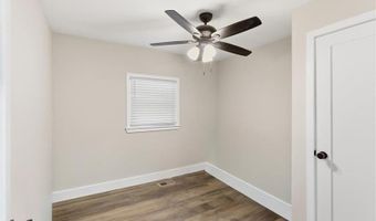 121 RIPLEY Ave, Adairsville, GA 30103