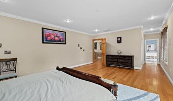 7230 BEVERLY St, Annandale, VA 22003