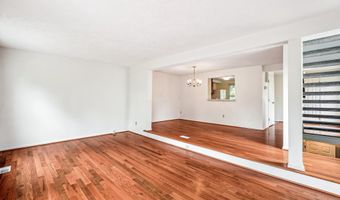 44049 FERNCLIFF Ter, Ashburn, VA 20147