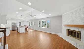 212 Runneymede Dr, Blythewood, SC 29016