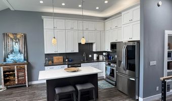 880 Home Ave F, Carlsbad, CA 92008