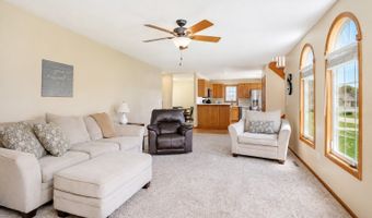 802 13th St SE, Altoona, IA 50009