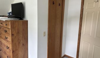 906 Linn St, Atlantic, IA 50022