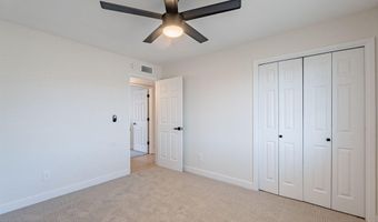656 E MESQUITE Ave, Apache Junction, AZ 85119