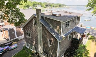22 Harrison St, Bristol, RI 02809