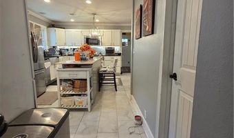 610 Central Ave, Bentonville, AR 72712