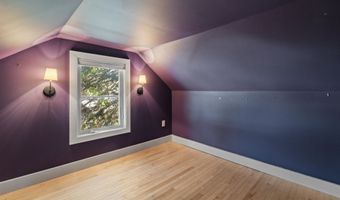 63 Birch Ct, Burlington, VT 05408