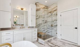 239 Hunter Way, Falmouth, ME 04105