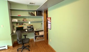 35 College St, Cornwall, CT 06759