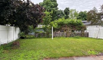 250 Purdy Dr, Alma, MI 48801