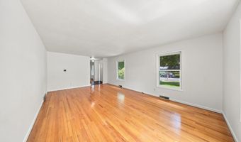 4 Laurel Dr, Albany, NY 12211