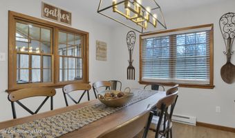 42 Ottomanelli Dr, Albrightsville, PA 18210