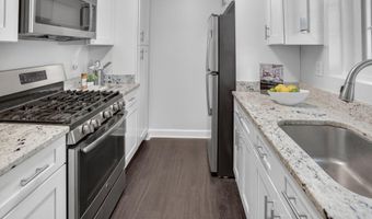 5354 POOKS HILL Rd 302, Bethesda, MD 20814