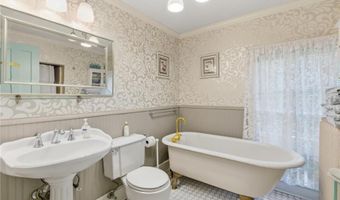 1625 3rd Ave, Anoka, MN 55303