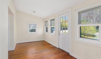 1 Columbia Ave, Jamestown, RI 02835