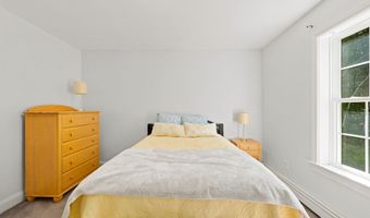 15 Silver Dawn Rd, Campton, NH 03223