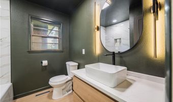 723 8th St, Bentonville, AR 72712