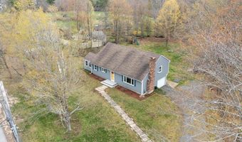 101 Williams Rd, Ashburnham, MA 01430
