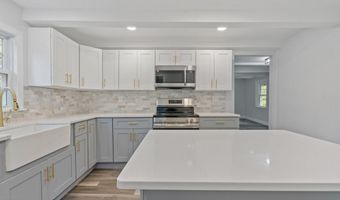 305 McCormack Rd, Albany, NY 12208