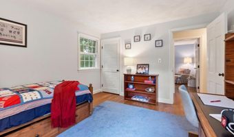 5 Myrtle Dr, Acton, MA 01720
