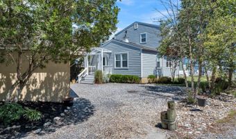 1069 SHORE ACRES Rd, Arnold, MD 21012
