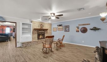 605 Comanche Trl, Altus, OK 73521