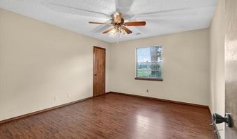 5908 Whitney Ln, Bartlesville, OK 74006