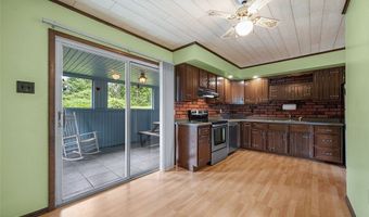 115 Shippingport Rd, Aliquippa, PA 15001