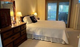 1 Butternut Cir 1, Avon, CT 06001